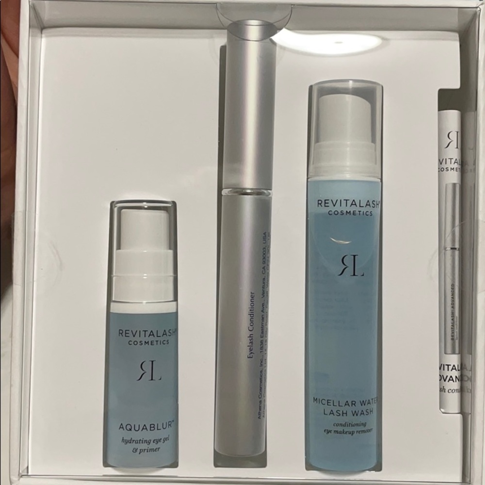 REVITALASH COSMETICS - Picture 2 of 4